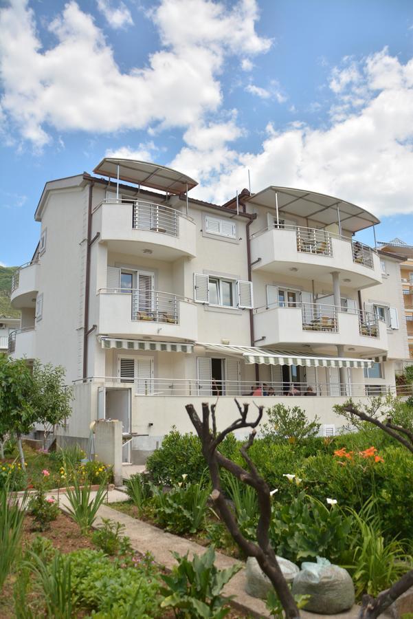 Apartment Dakic Herceg Novi Buitenkant foto